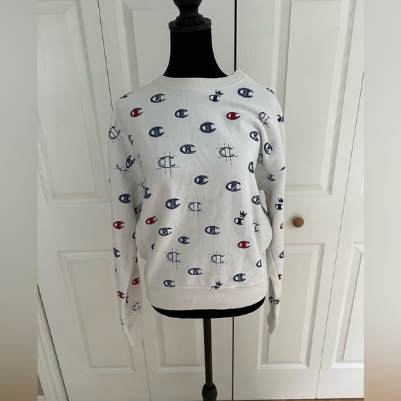 Champion x Size Medium - Picture 1 of 3